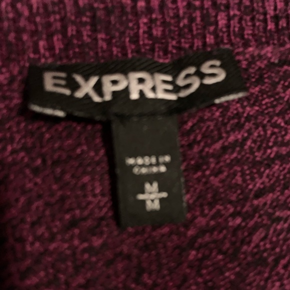 EXPRESS Lovely Magenta Scoop Neck Sweater! - Picture 3 of 4